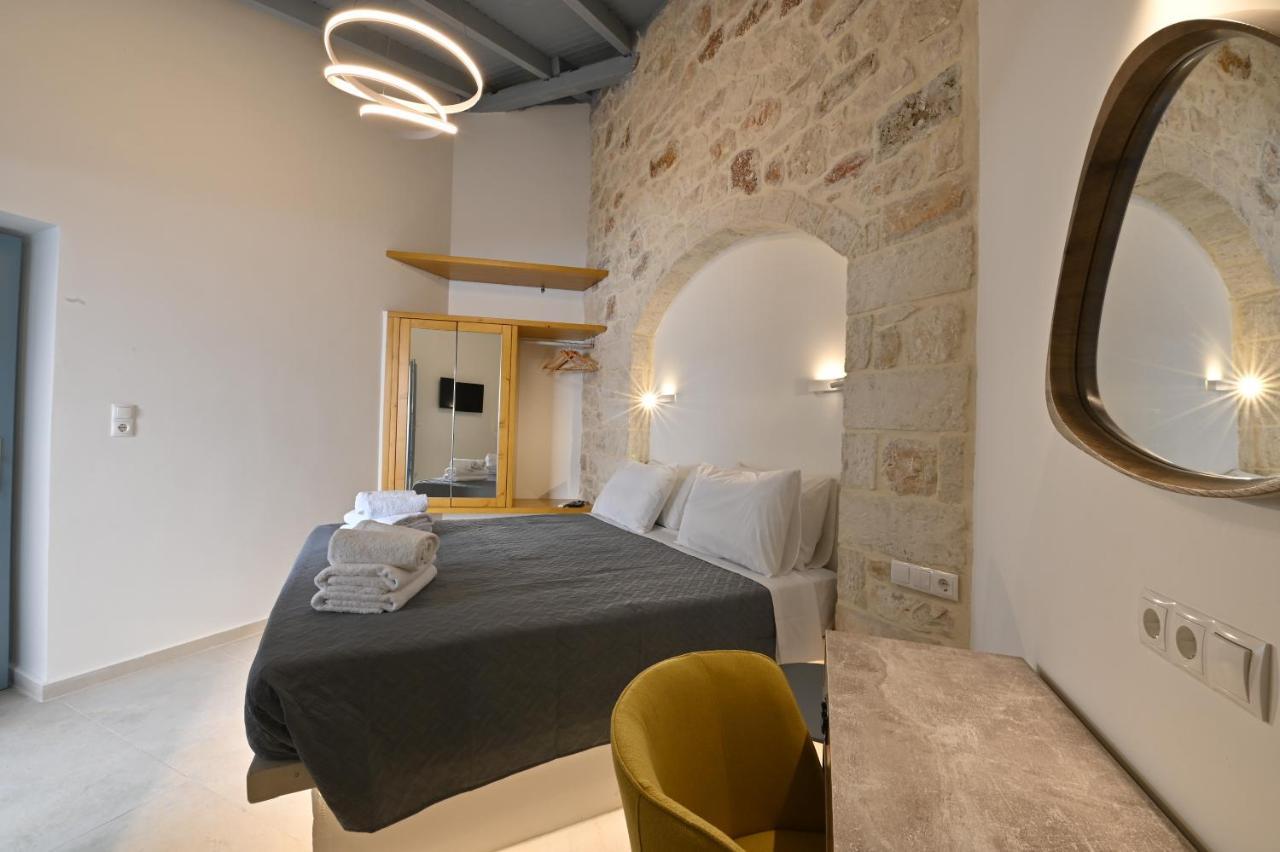 Lithos S. Prines (Rethymno)